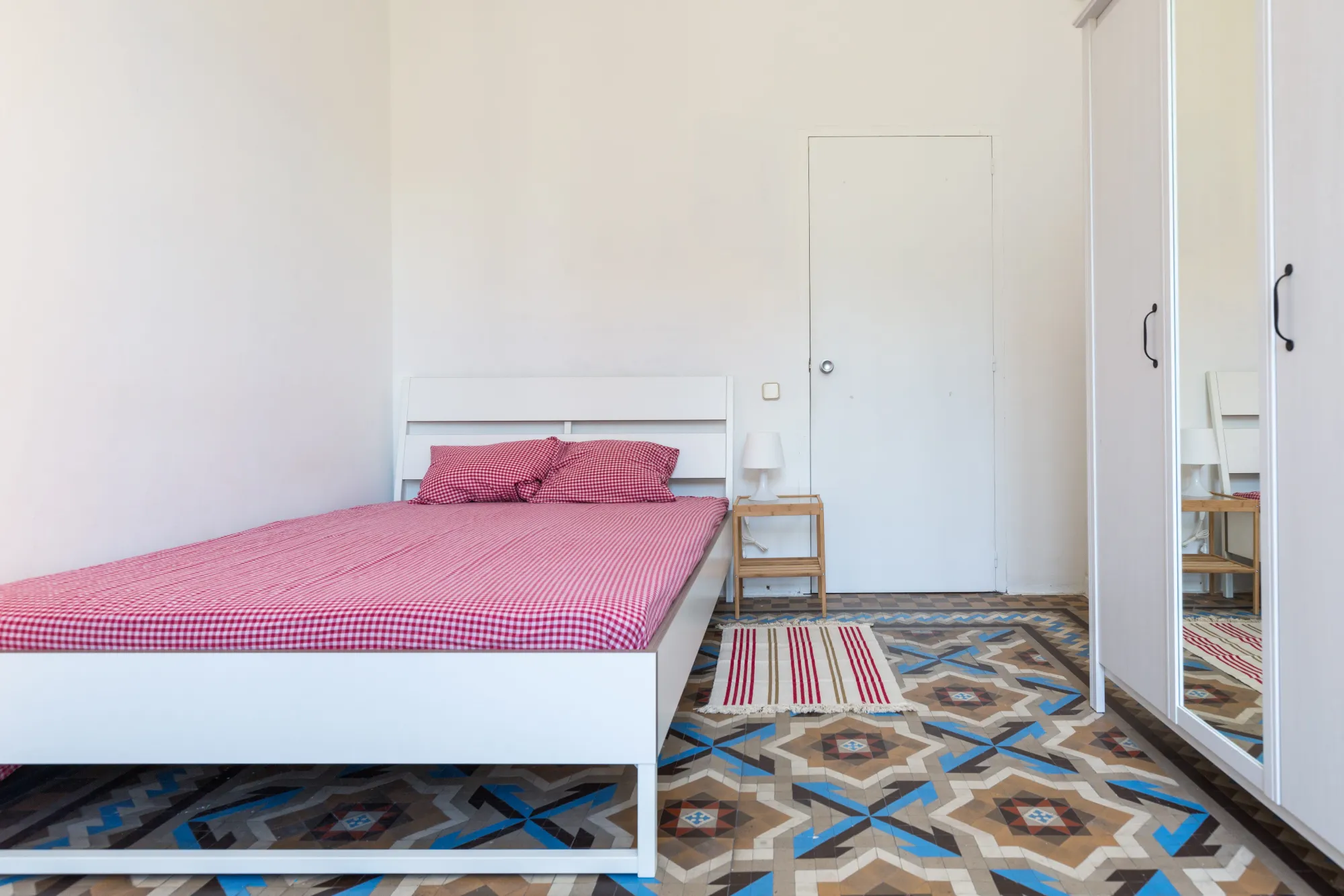 Private room in Barcelona photo 2