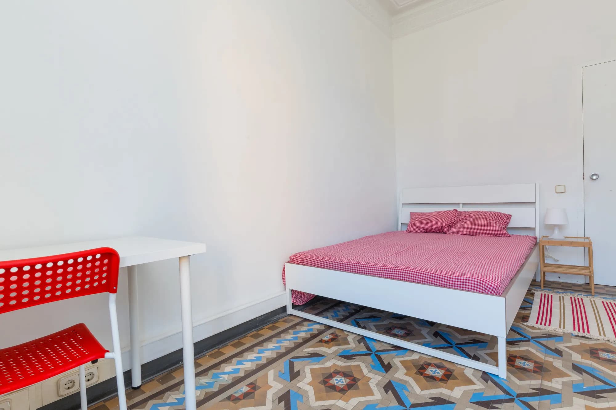 Private room in Barcelona photo 5