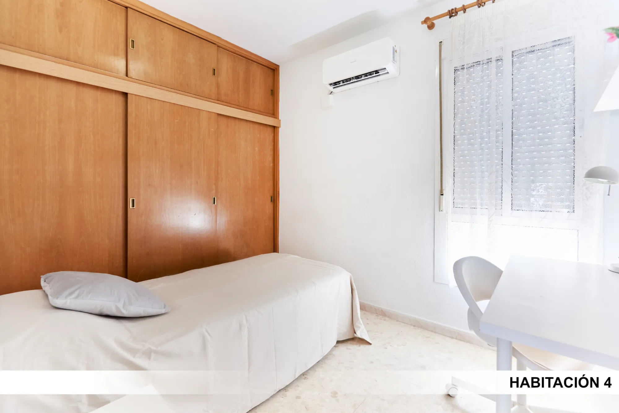Room in Seville