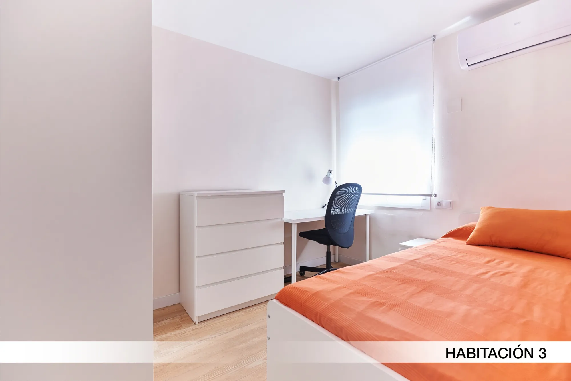 Room in Seville