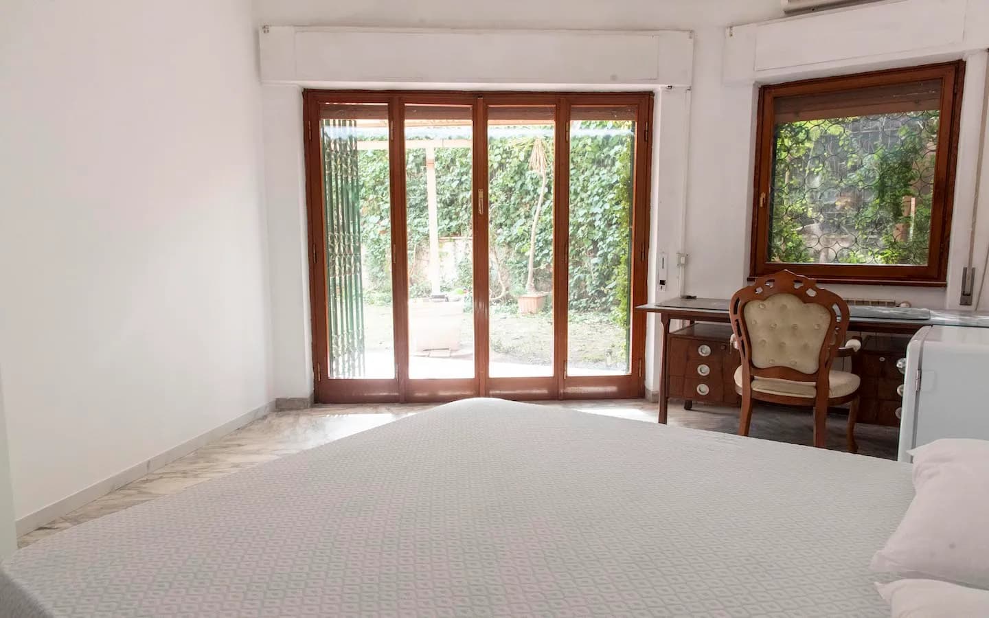 Room in Rome