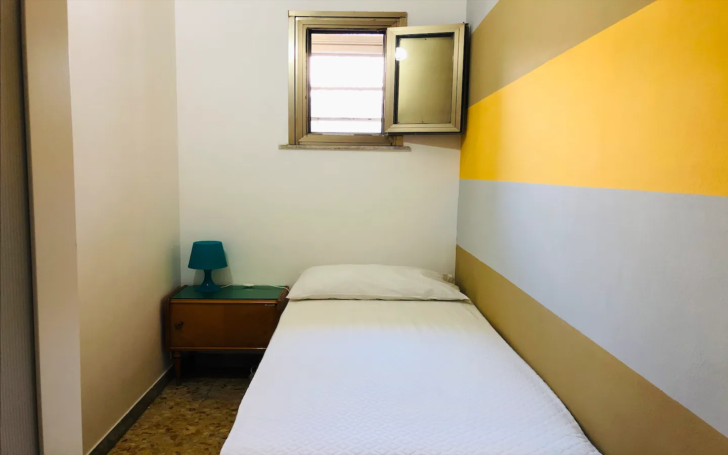 Room in Rome