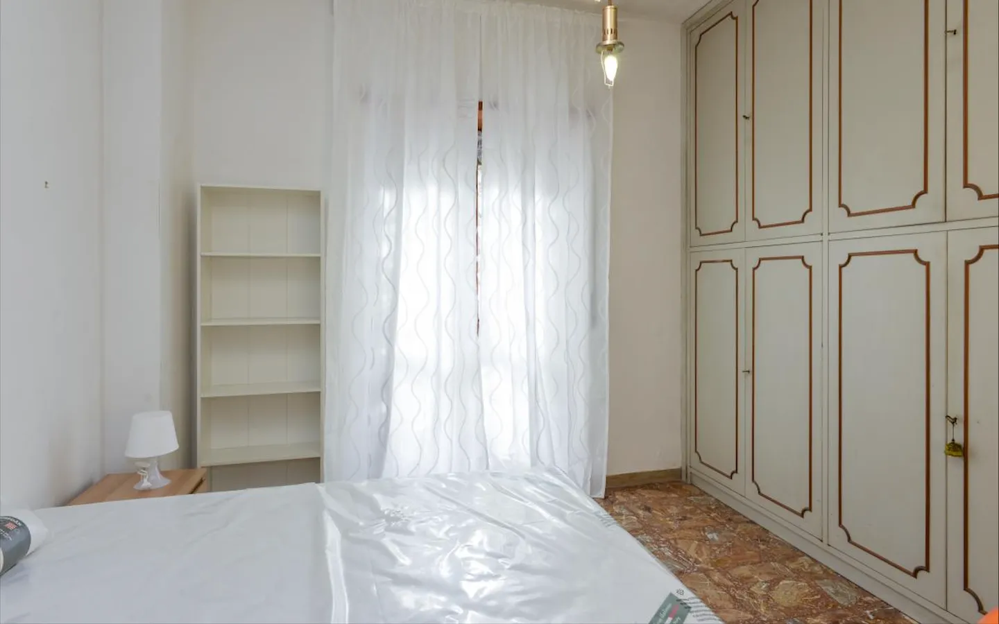 Room in Rome