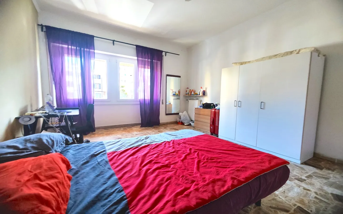 Room in Rome