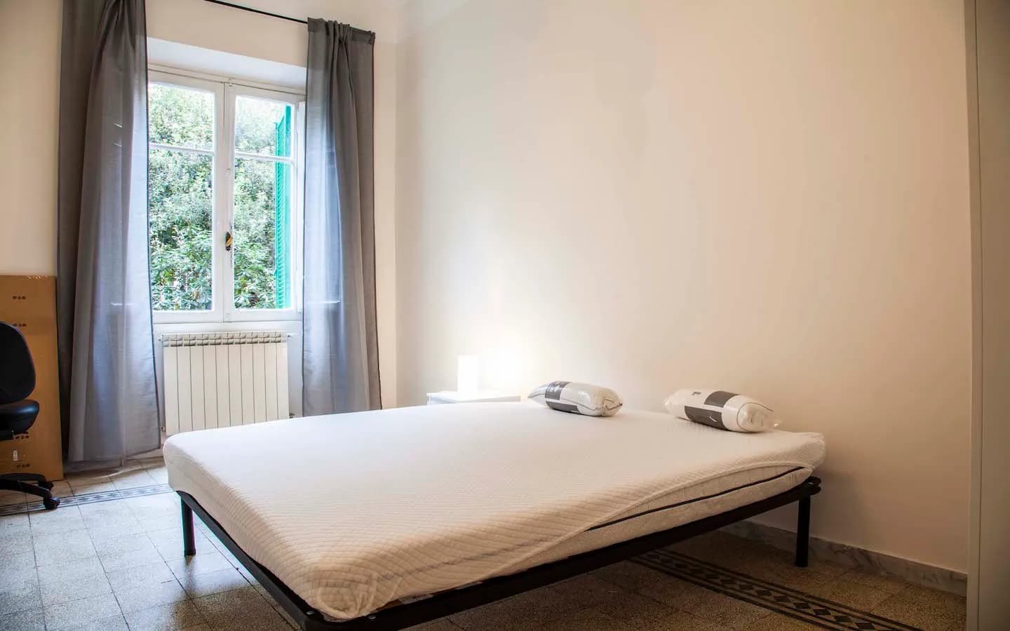 Room in Rome